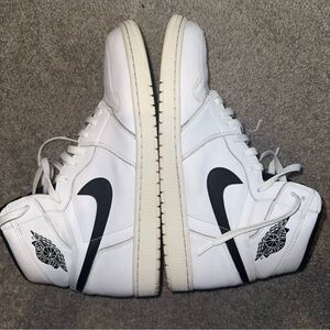 Air Jordan 1 Retro High OG Premium 'Yin Yang'